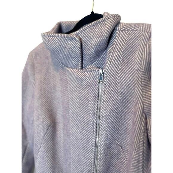 LOFT Lilac Wool Blend Pea Coat Jacket Herringbone Asymmetric Zip Pockets Small - Picture 3 of 11